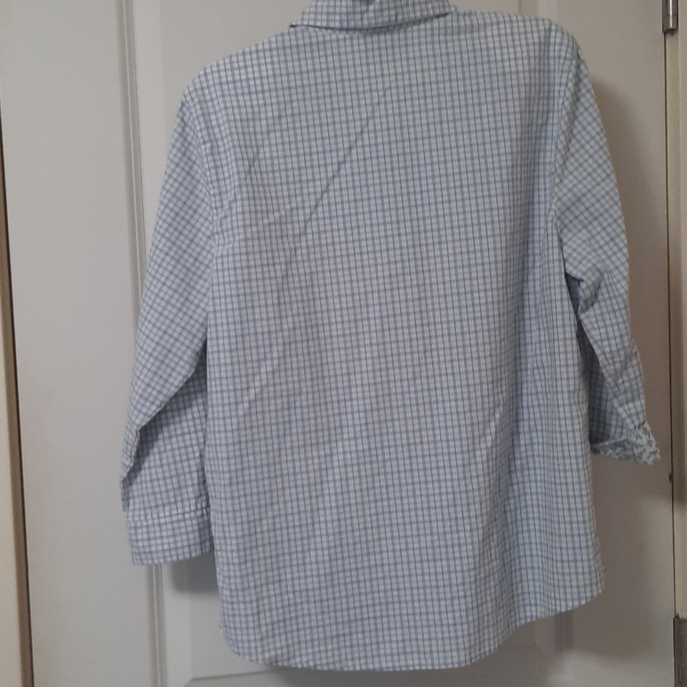 Blue plaid button down top - Picture 8 of 8